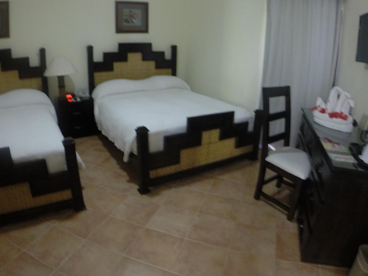 Hotel Merengue Punta Cana Exterior photo